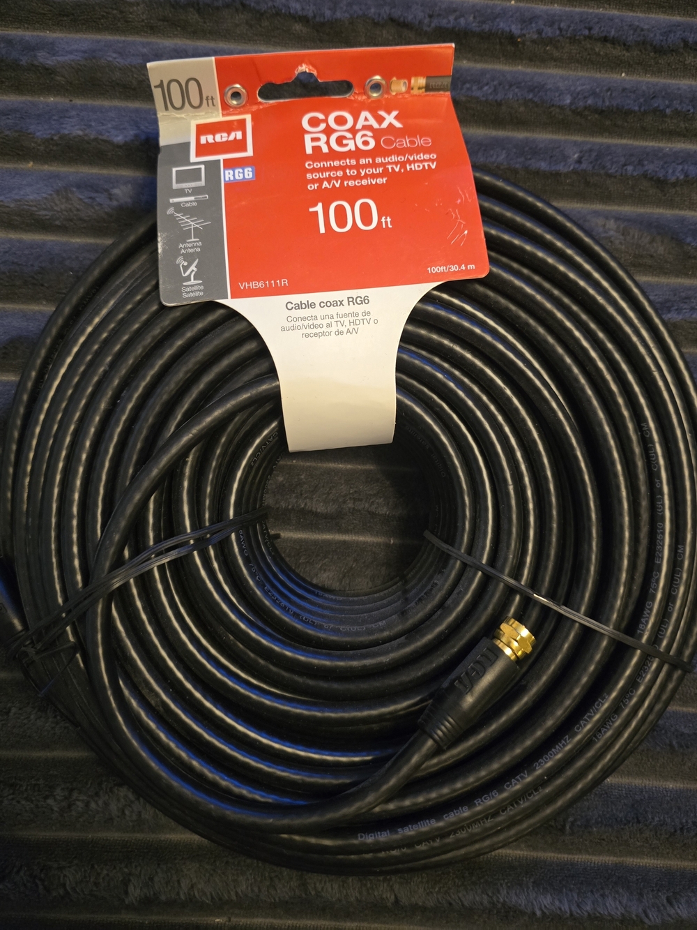 RCA 100 ft Digital RG6 Coaxial Cable Heavy Duty TV Antenna Satellite VHB6111R